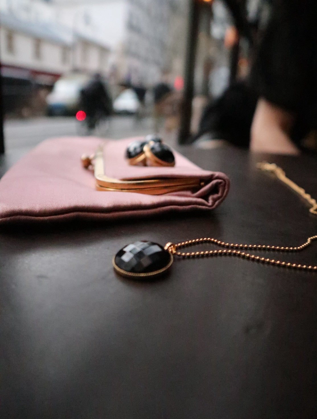 Collier noir